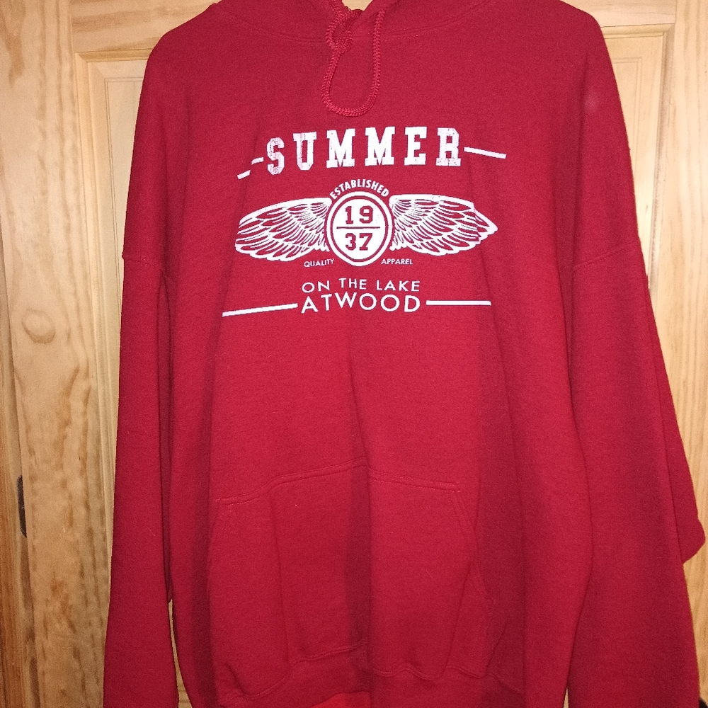 Gildan Red Graphic Hoodie